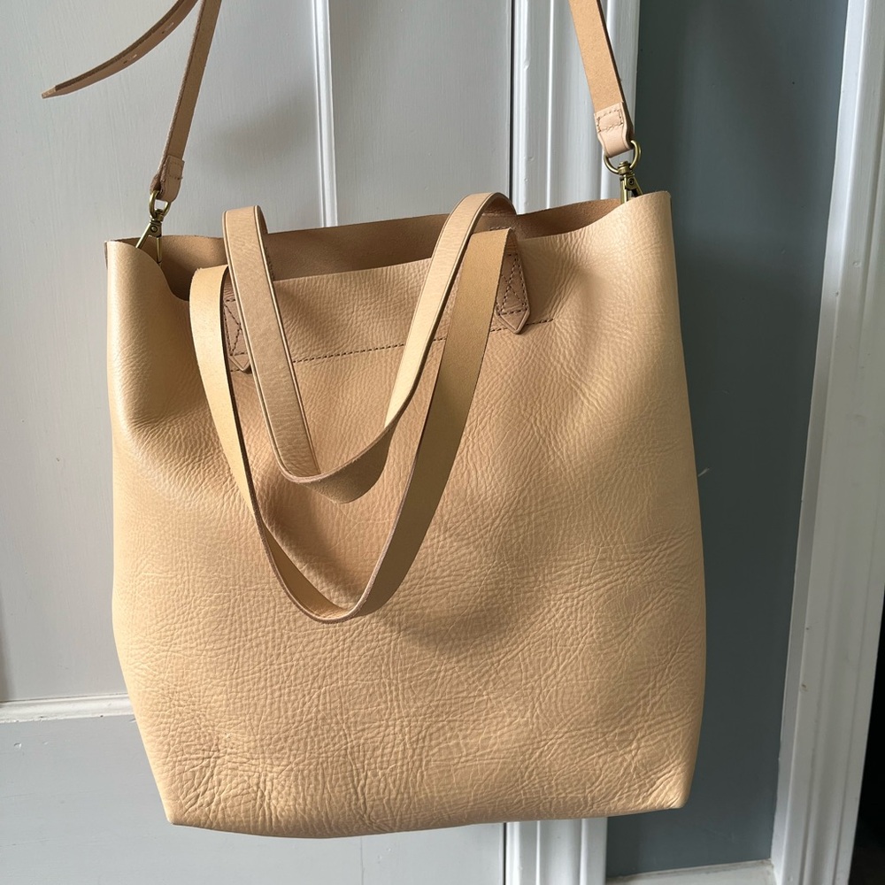 Madewell essentials bag
